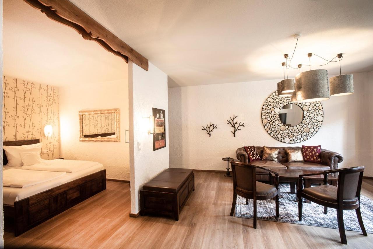 Hotel Huettenmuehle Hillscheid ภายนอก รูปภาพ