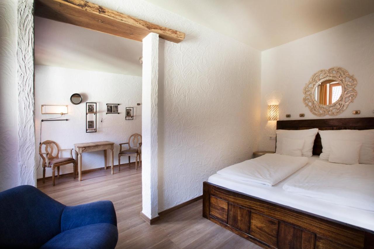 Hotel Huettenmuehle Hillscheid ภายนอก รูปภาพ