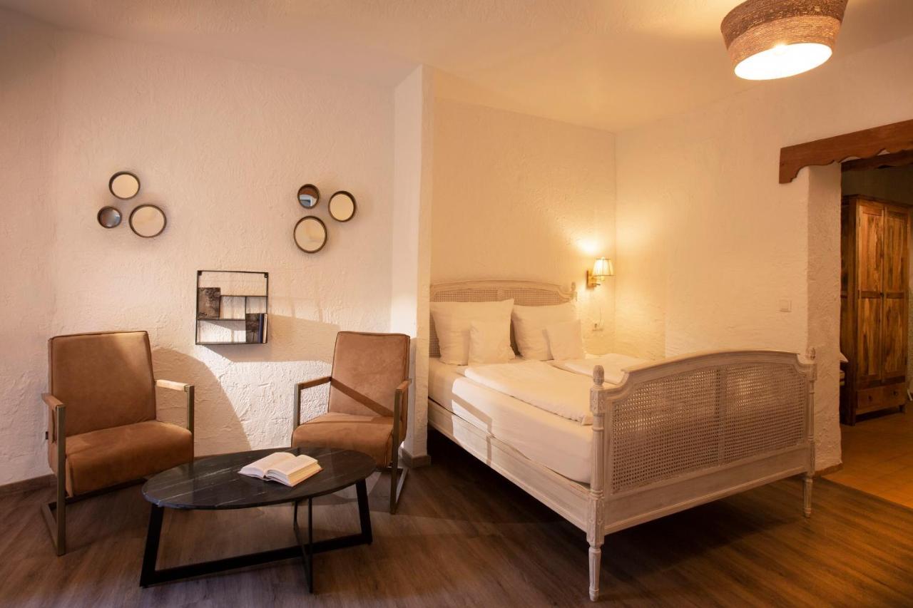 Hotel Huettenmuehle Hillscheid ภายนอก รูปภาพ